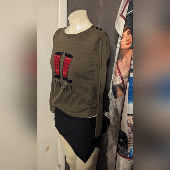 Talbots Olive Green sweater rain day boots plaid art graphic button patch large - Picture 6 of 7